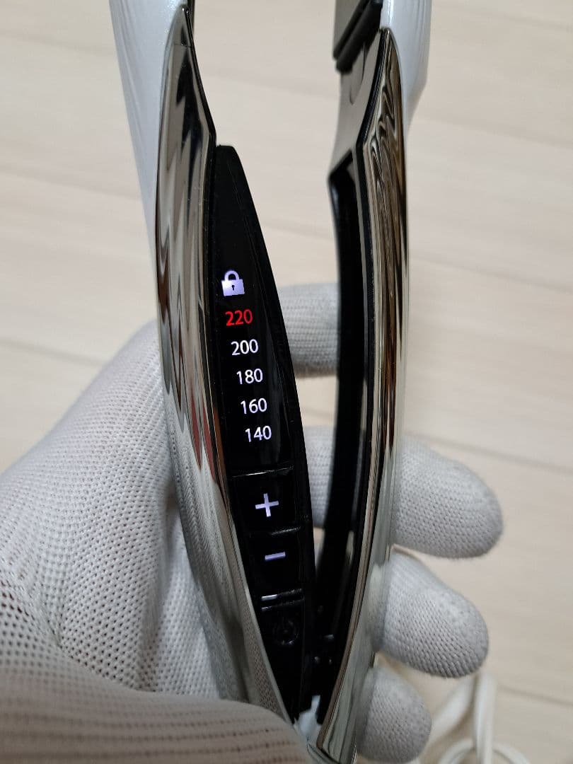 リファ ストレート ヘアアイロン Refa 2023年製