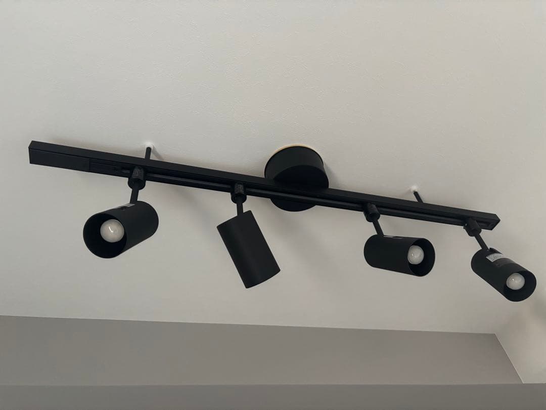 美品　無印良品システムライト本体スポットライト小４個　ダクトレール　23年24年