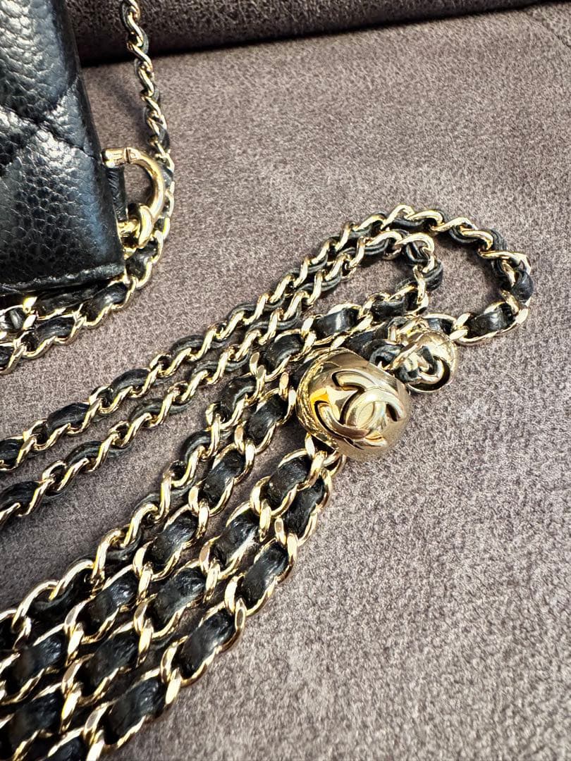 CHANEL iPhoneケース　15 pro Max