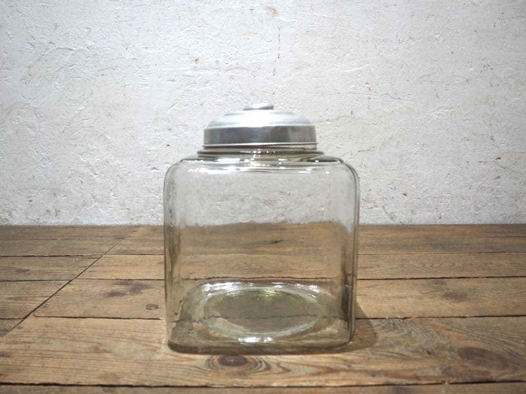 1204 レトロなガラス瓶　駄菓子屋　ガラスケース　ヴィンテージ　アンティーク