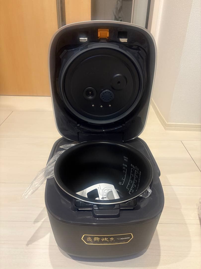 Aya,s　新品 炎舞炊き NW-PV18-BZ 保証書付