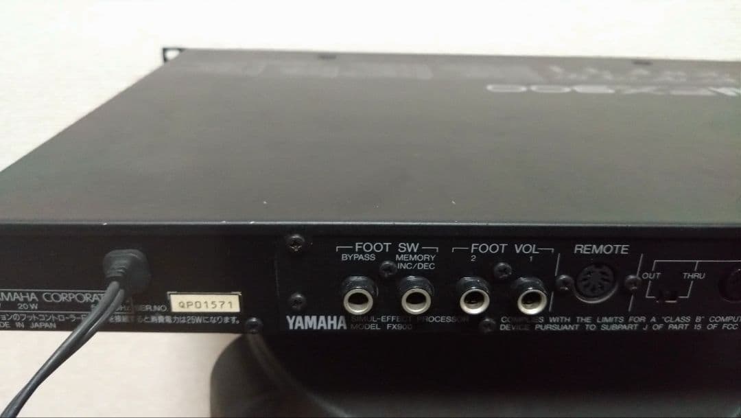 YAMAHA FX900 マルチエフェクトプロセッサー