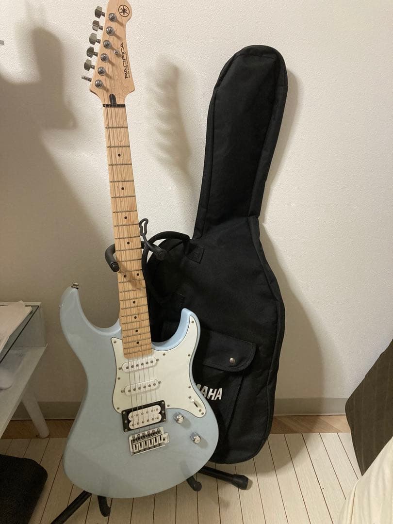 エレキギター YAMAHA PACIFICA