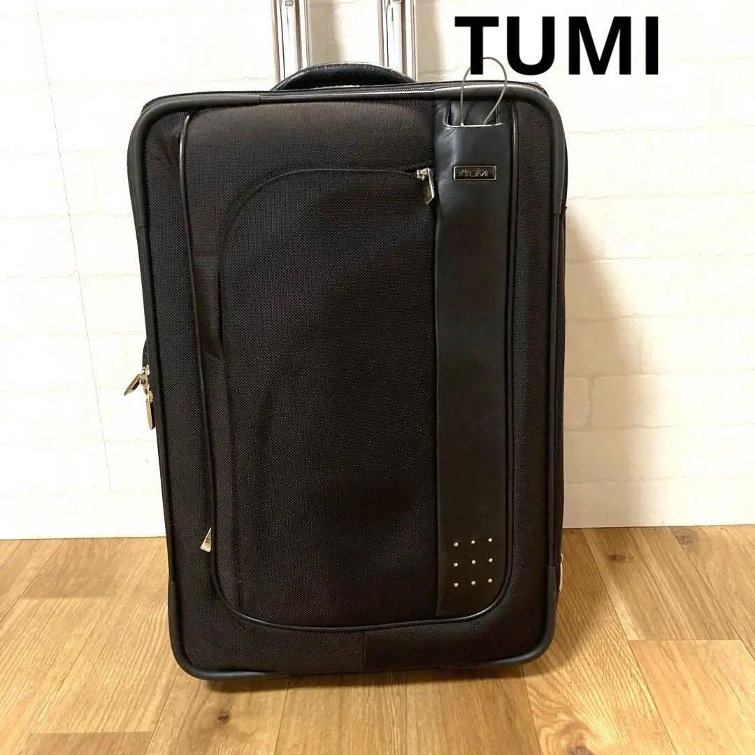 TUMI 黒 キャリーケース　23020D