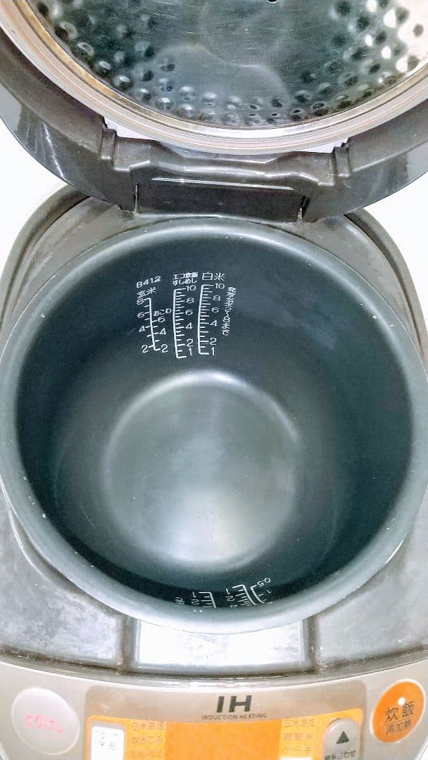 IH炊飯器 象印ZOJIRUSH IH炊飯ジャー 1升　炊き NP-VD18
