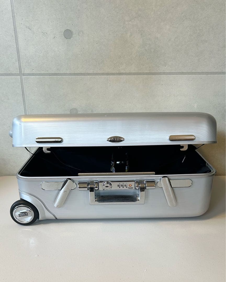 ZERO HALLIBURTON ゼロハリバートン アルミ 2輪キャリーケース