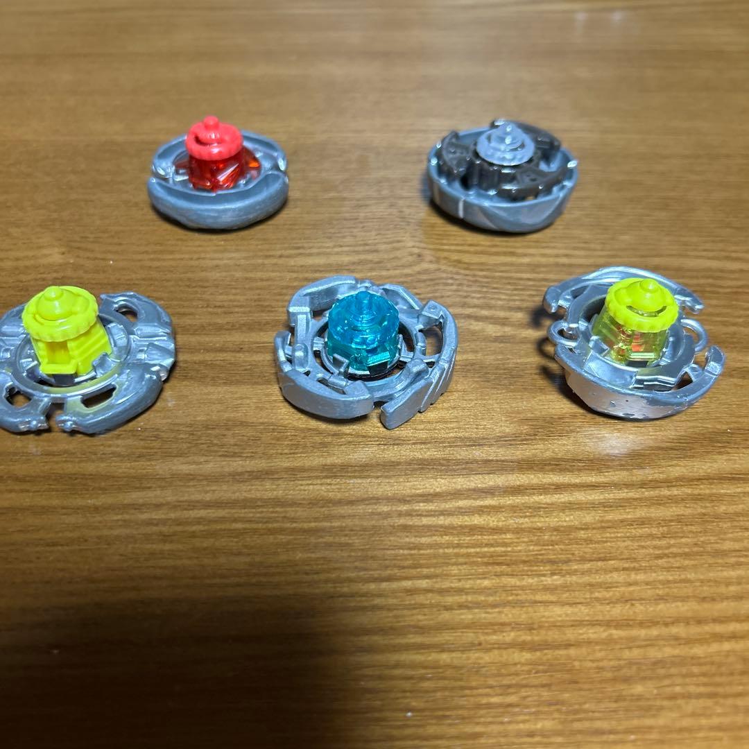 メタルファイトベーブレード47個＋パーツ