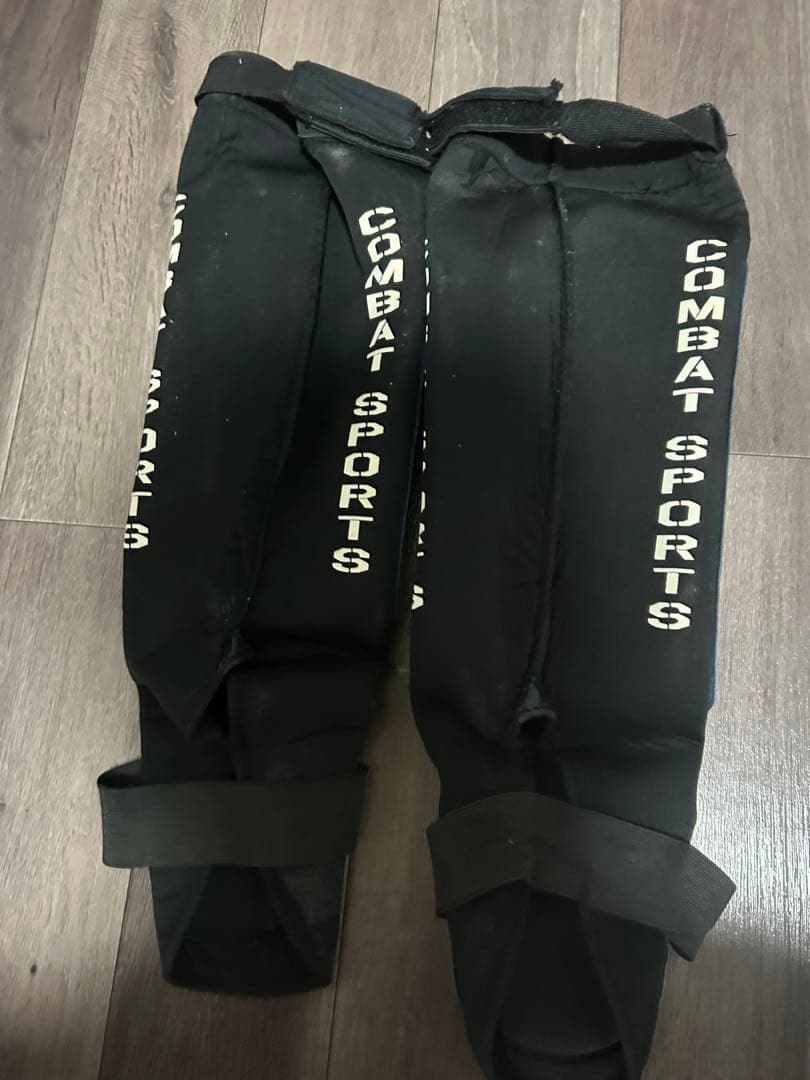 COMBAT SPORTS パウンドグローブ レガースセット即購入可