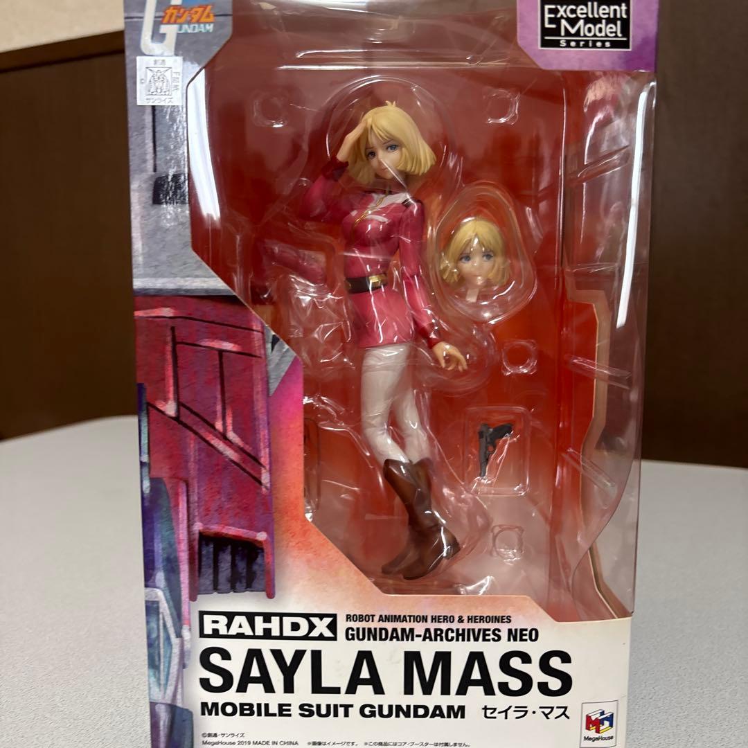オ*ク様 RAHDX セイラ・マス フィギュア