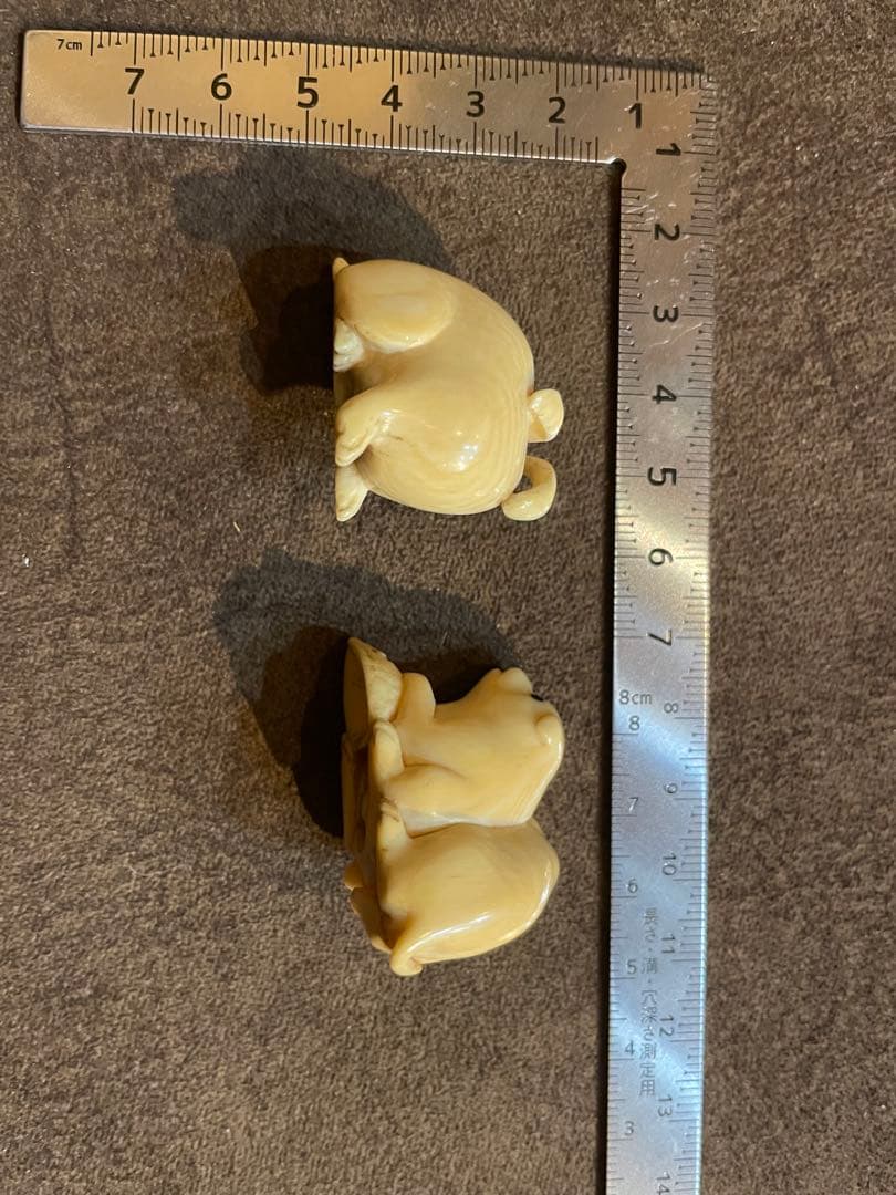 ⚫️龍ちゃん さま専用⚫️ 根付 親子犬 兎 骨 牙等天然素材。