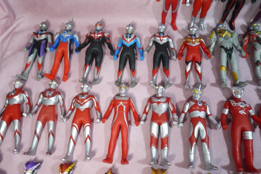 ウルトラヒーローシリーズ500　ウルトラマン　ソフビ　86体セット