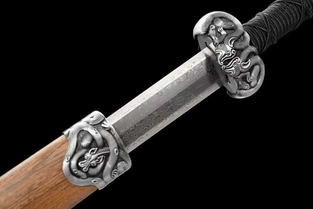 【ドロン漢剣】古兵器 刀装具 日本刀　模造刀 居合刀 武士道 鑑賞用 美術刀