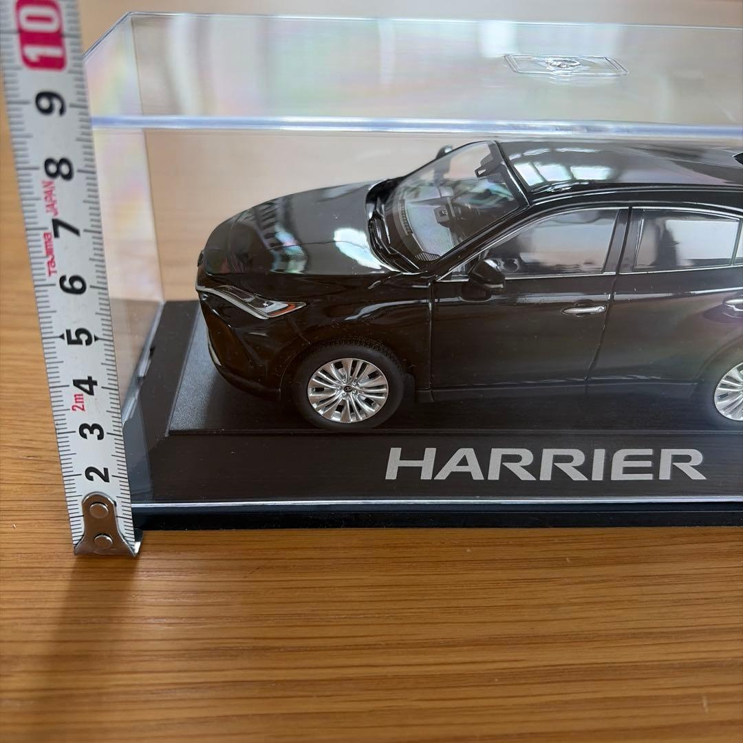 ハリアー80系ミニカー 1/30スケール カラーサンプル　202ブラック