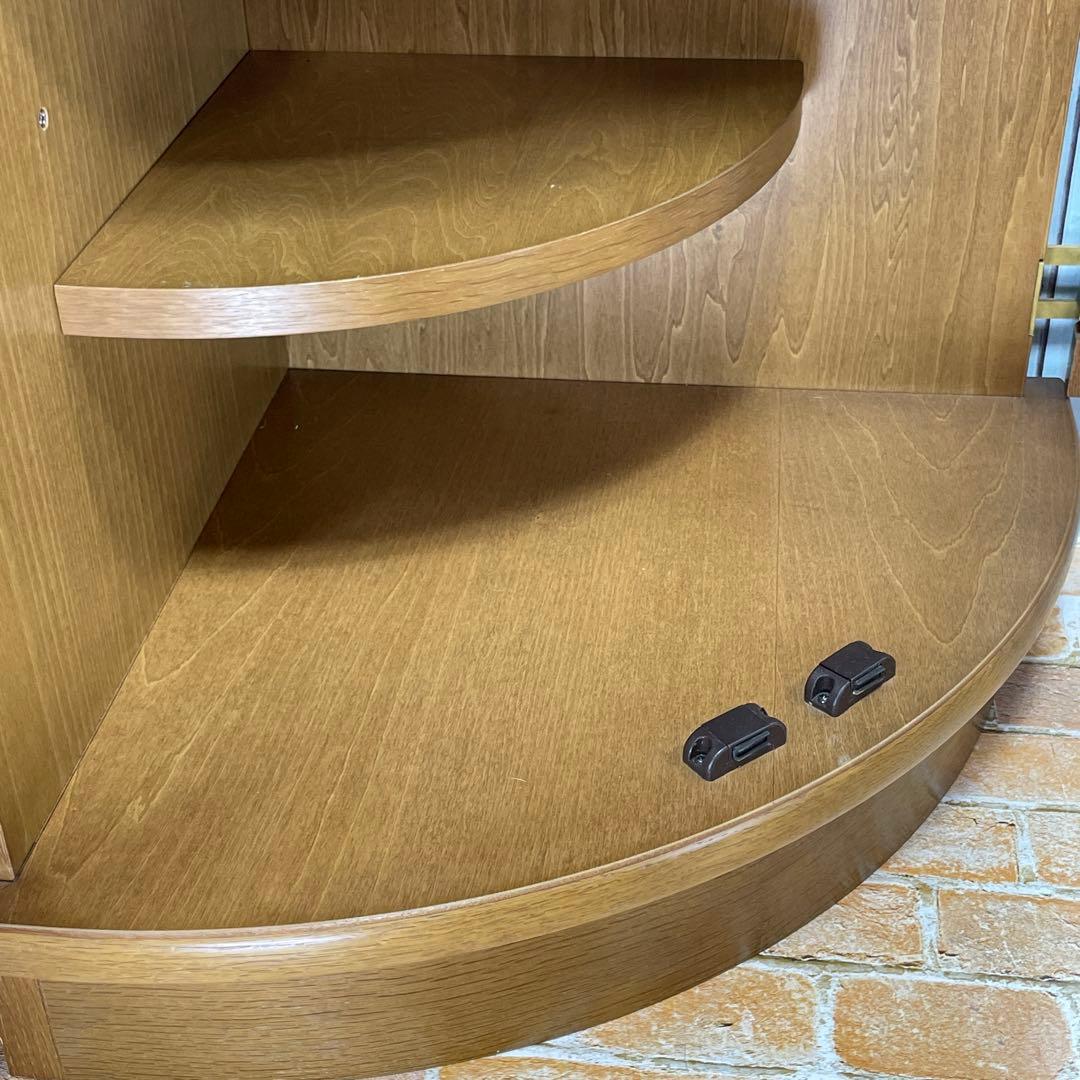 美品 カリモク家具 KARIMOKU コーナーキャビネット ガラス コロニアル