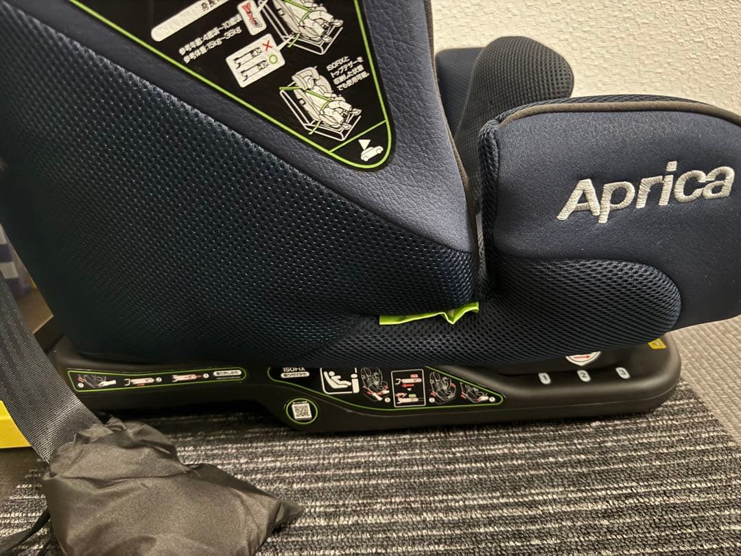美品　Aprica フォームフィット　ISOFIX 360 セーフティー　シート