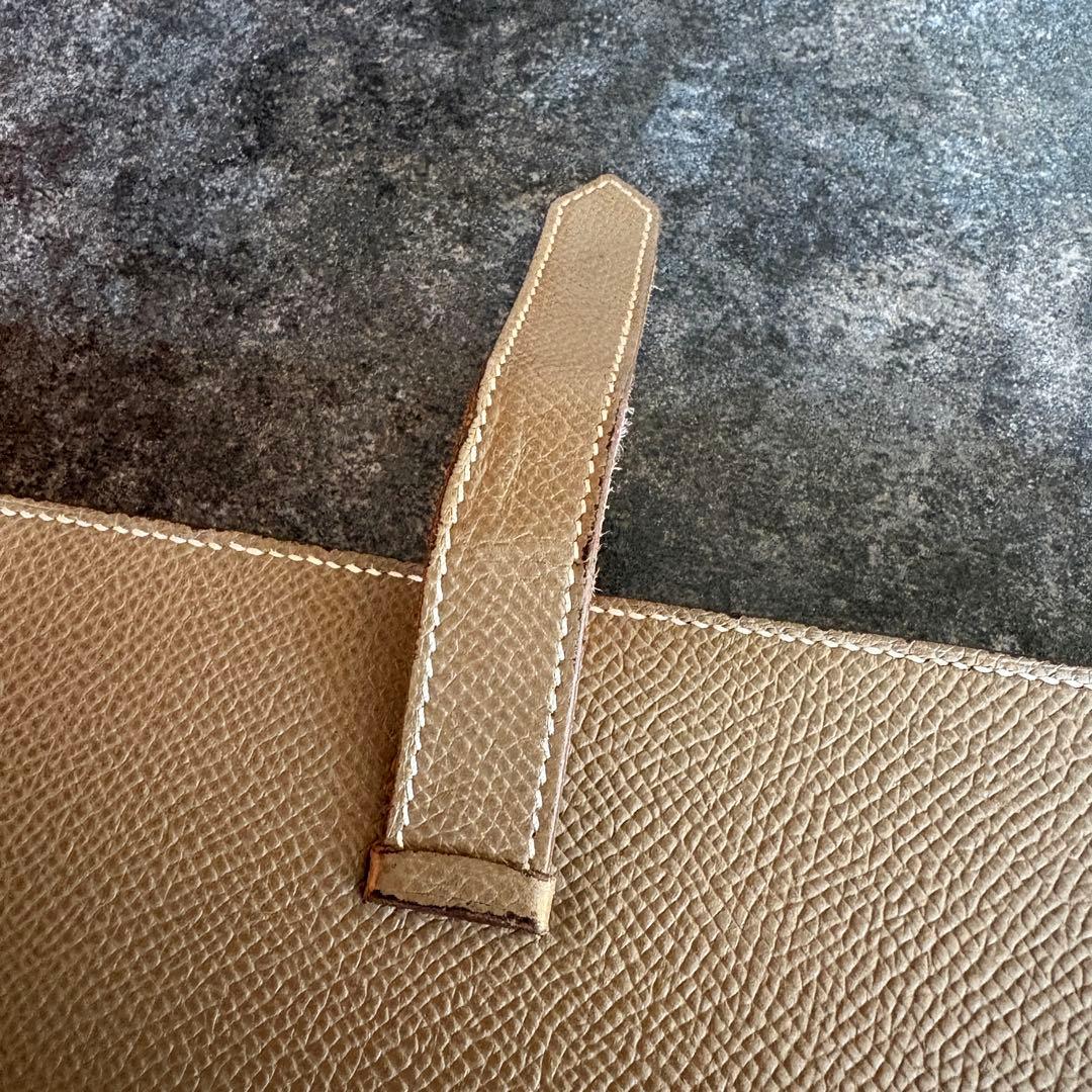 HERMES ベアン 二つ折り財布 箱付き