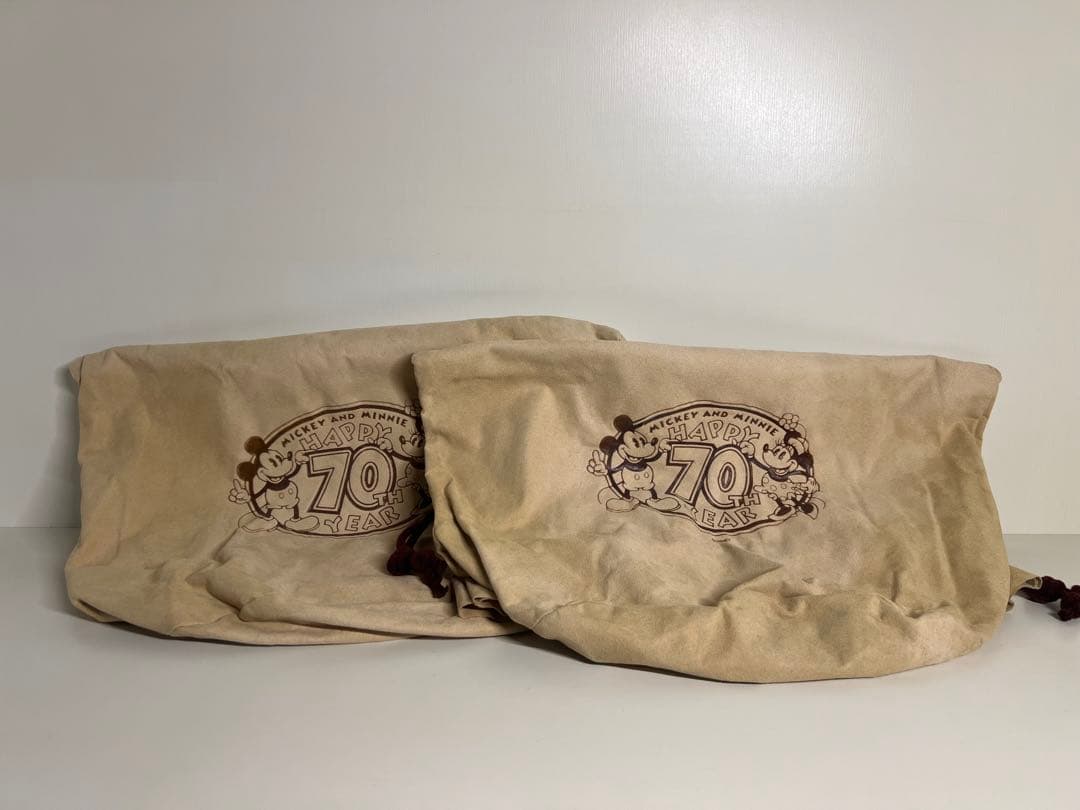 【希少】ミッキーマウス70周年＆ミニーマウス70周年限定商品 LTD