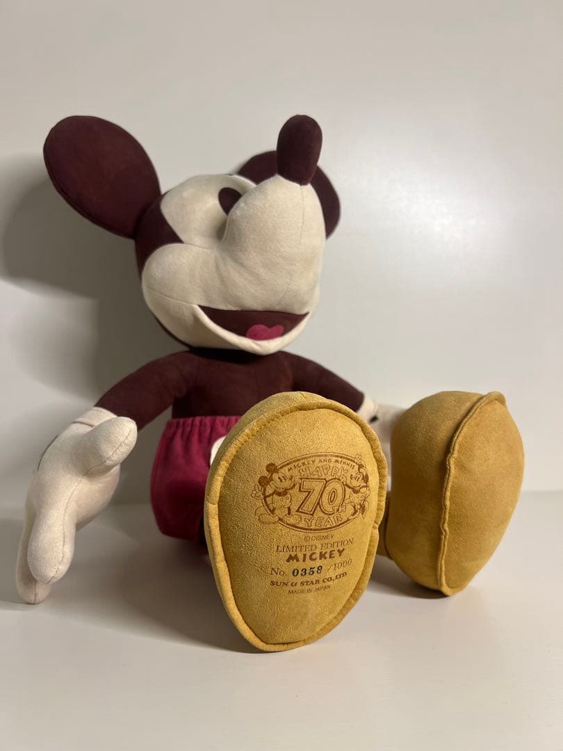 【希少】ミッキーマウス70周年＆ミニーマウス70周年限定商品 LTD