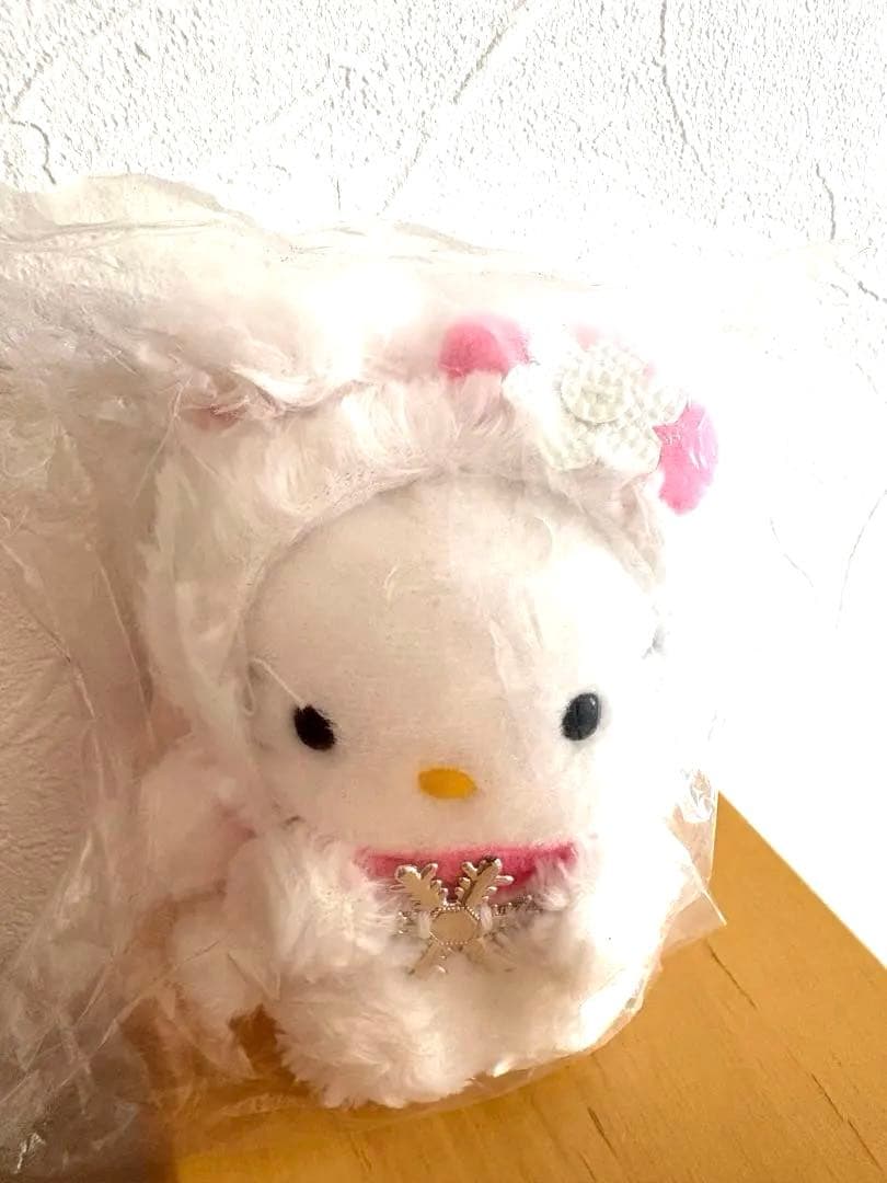 北海道限定 雪うさぎ キティ ぬいぐるみ マスコット タグ付き