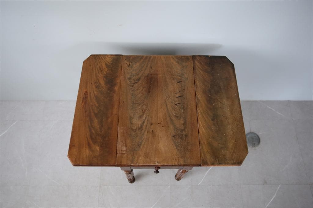 フランスアンティーク木製サイドキャビネット/ナイトテーブル机バタフライ90-67