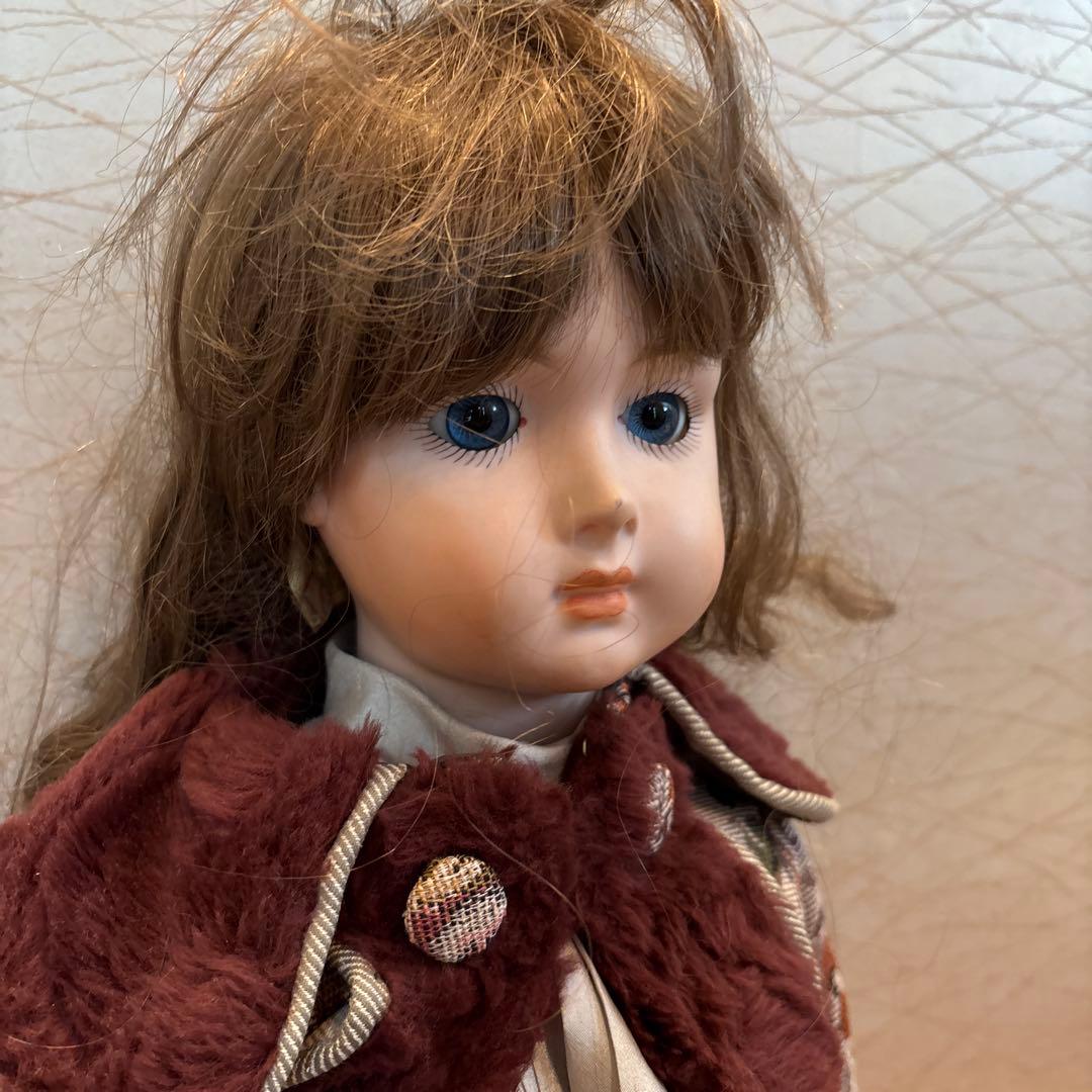 ビスクドール　アンティーク人形