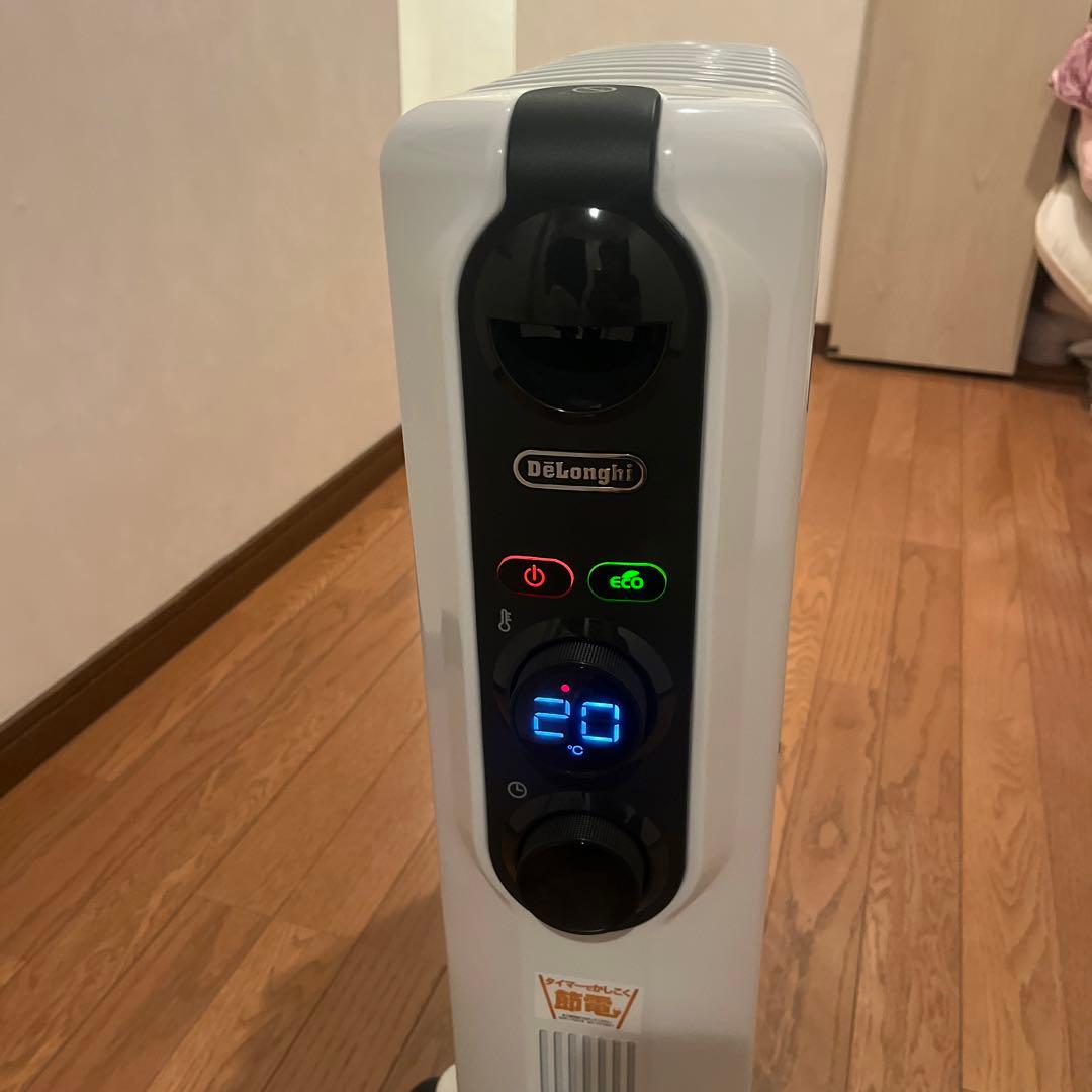 DeLonghi オイルヒーター コンパクト