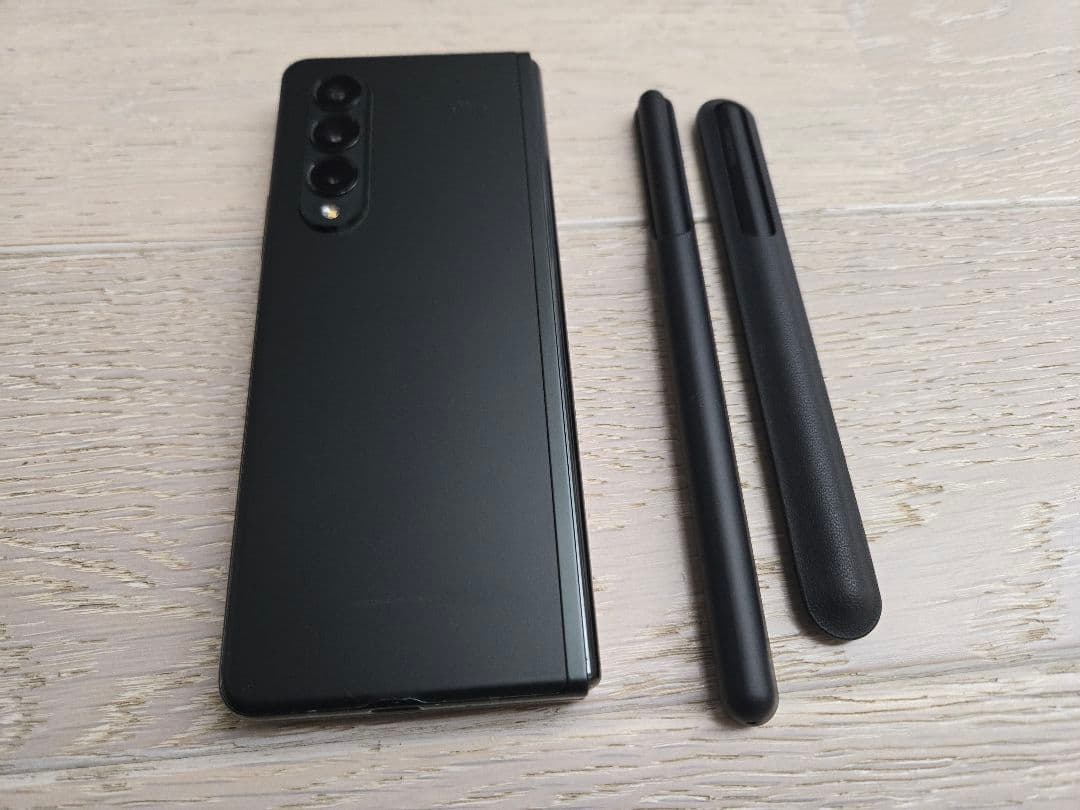 【美品】Samsung Galaxy Z Fold3 512GB ブラック