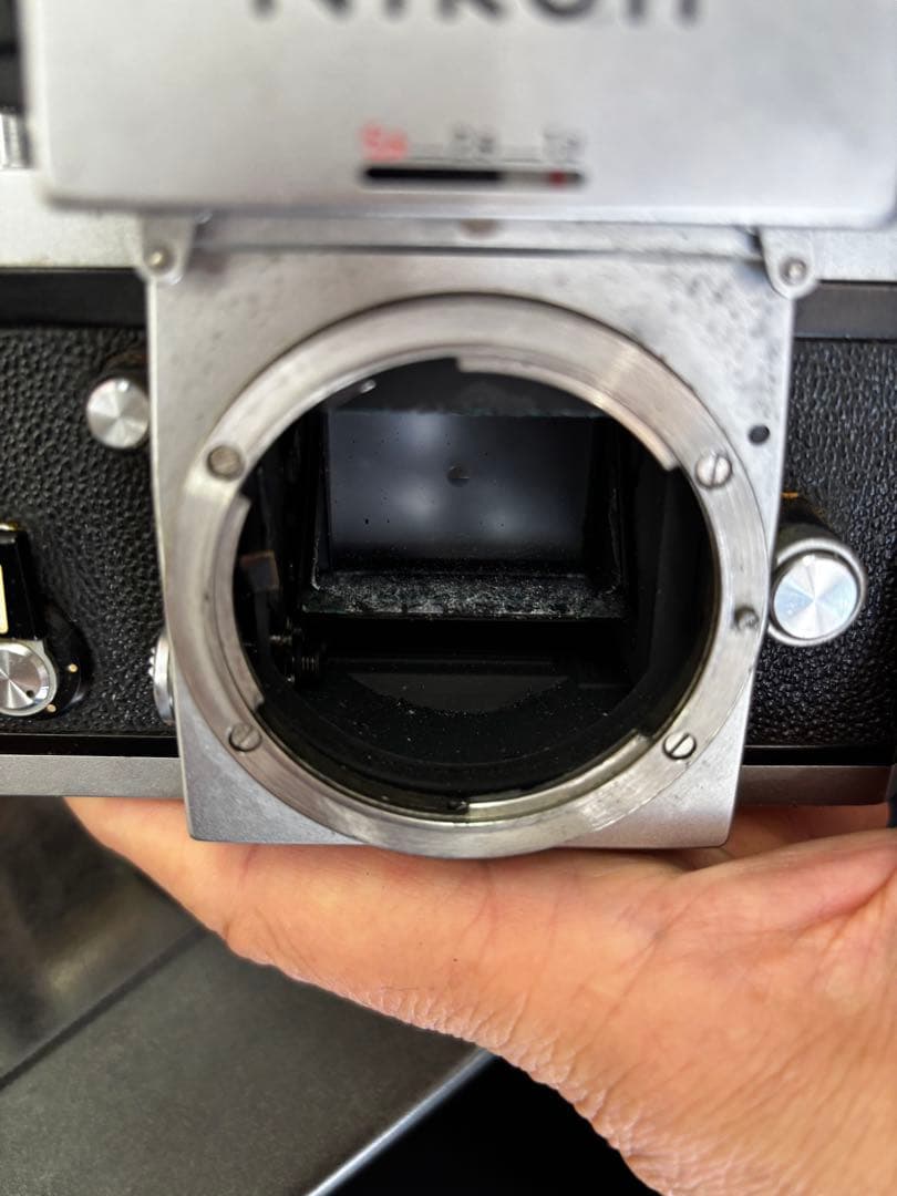 Nikon F 一眼レフカメラ 35mm