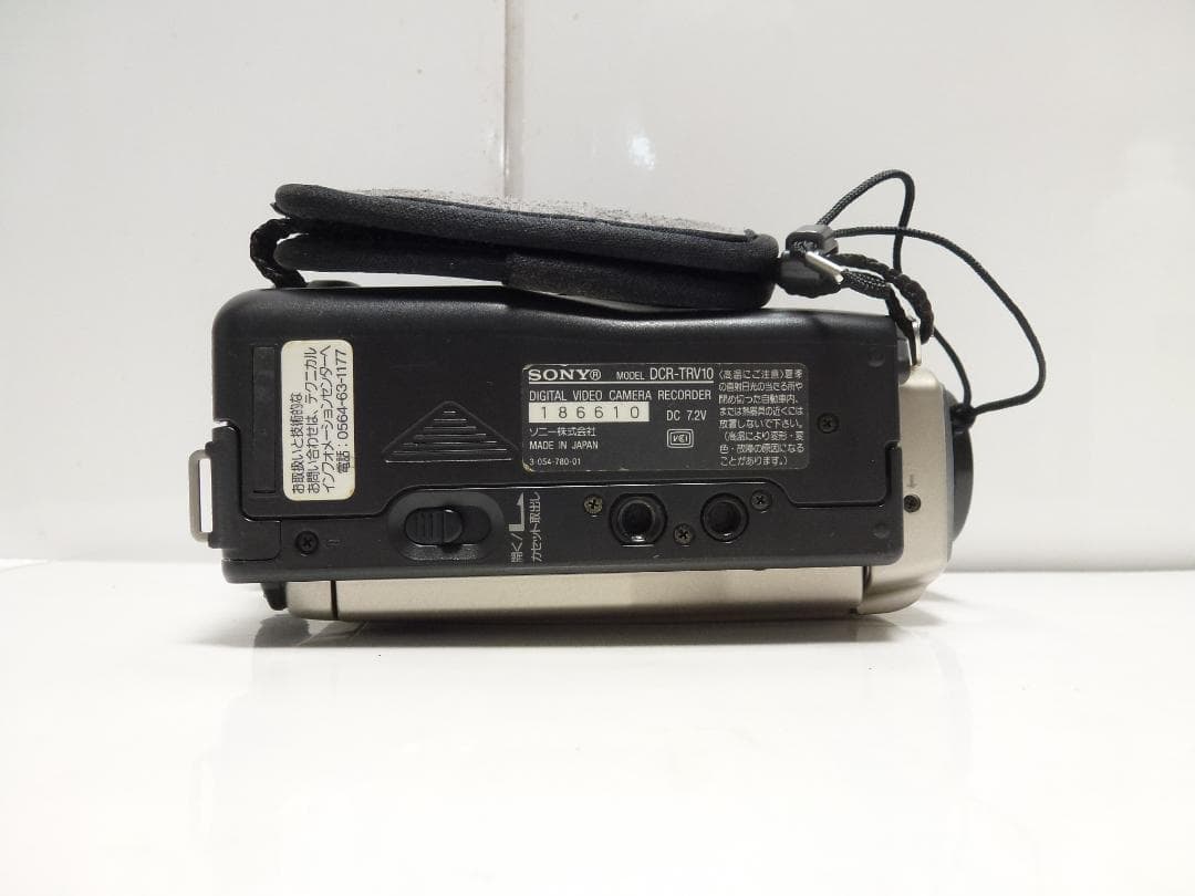 動作品 Mini DV　ソニーデジタルビデオカメラ　SONY DCR-TRV10