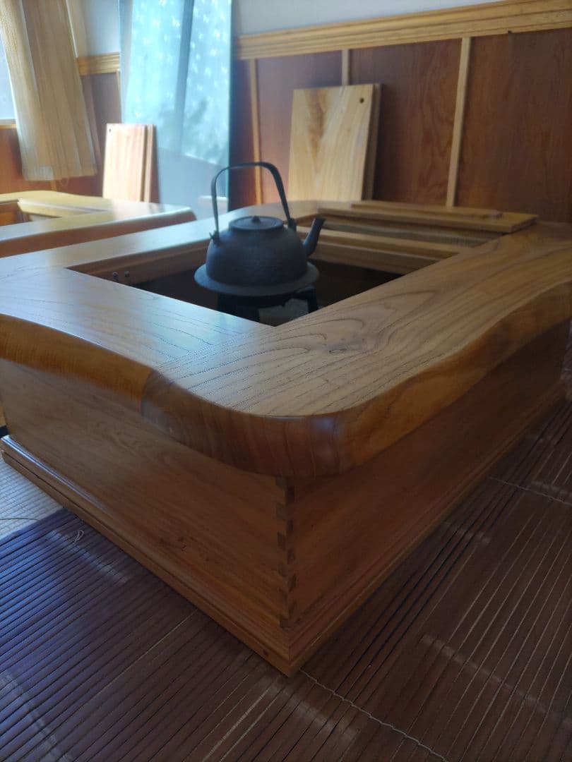 囲炉裏　センダン