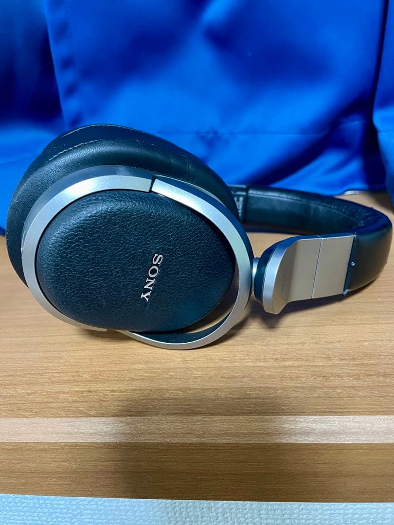 Y*a様 SONY MDR-HW700DS サラウンドヘッドホン【パッド新品交換