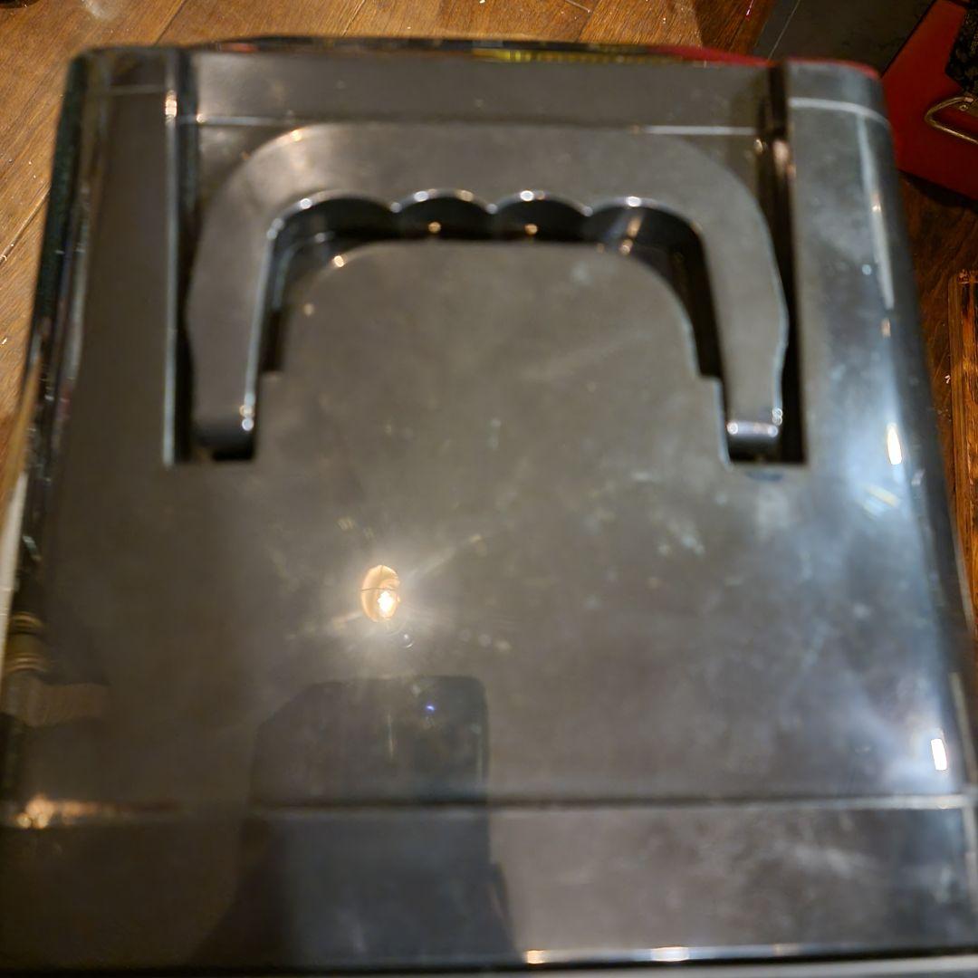 美品　持ち運び便利な冷温庫 １０L