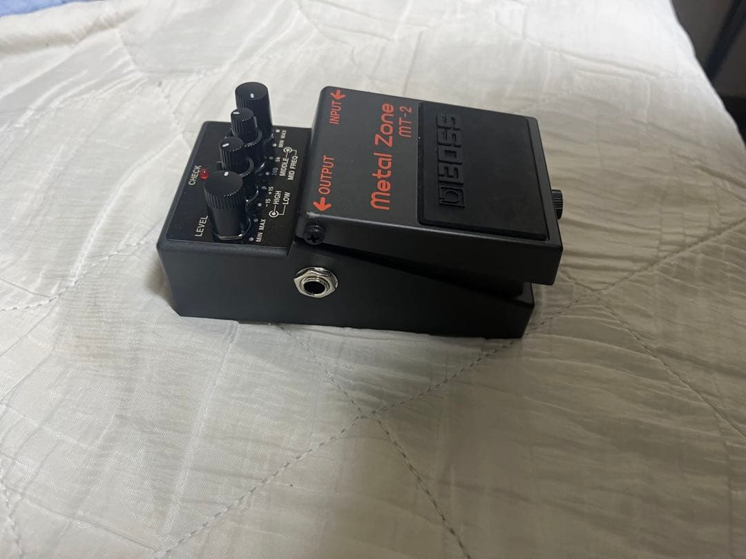 BOSS MT-2 l Zone ギターエフェクター
