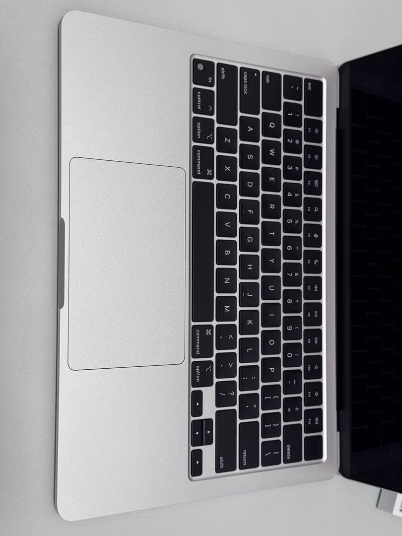 MacBook本体 Apple Macbook Air M2 8GB 256GB