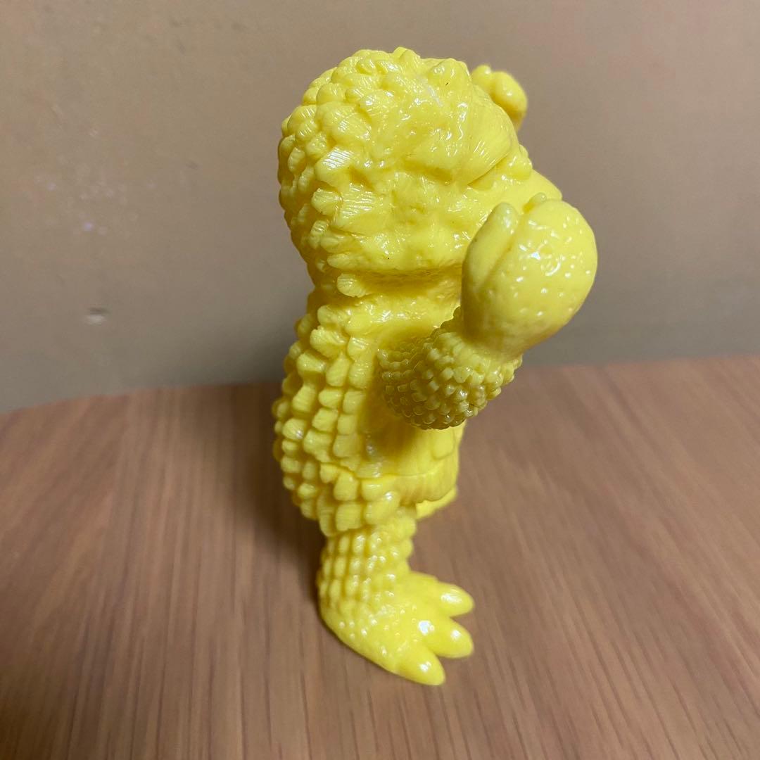 Killer J ミニサルモン ミニメヅラ 黄色成型　未塗装ソフビ 5427