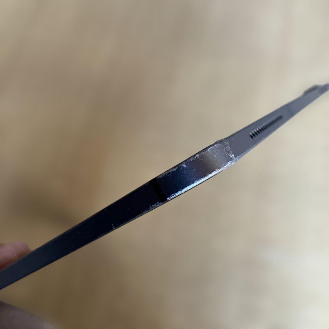 iPad Pro 12.9 第三世代 1TB Cellular グレー 77%