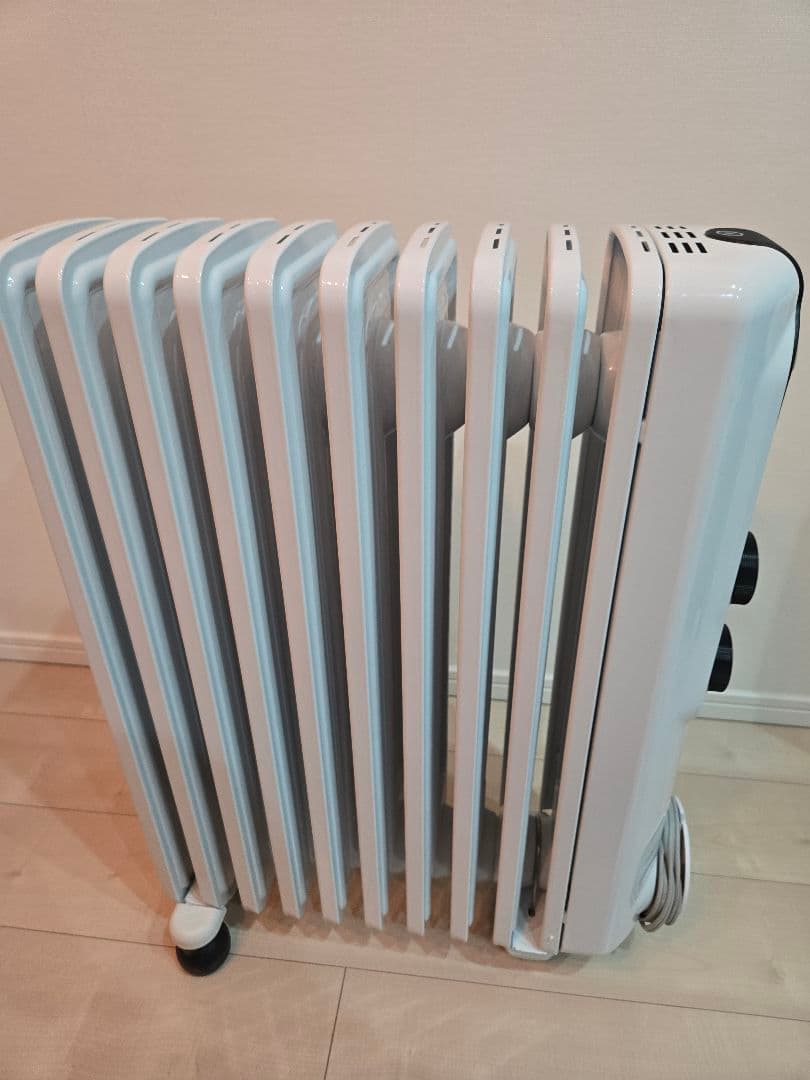 DeLonghi オイルヒーター 1500W RHJ35M1015-BK