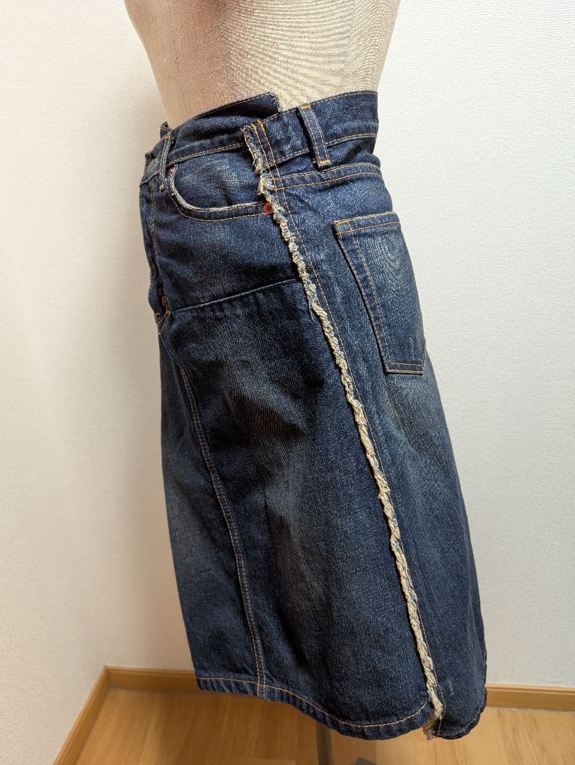 ジュンヤ・ワタナベ　コム・デ・ギャルソン　デニム　のデニムスカート