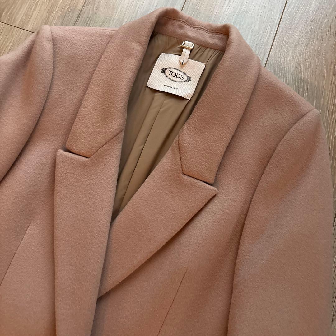 トッズ　チェスターコート　ベージュ　キャメル　40 tod's 新品