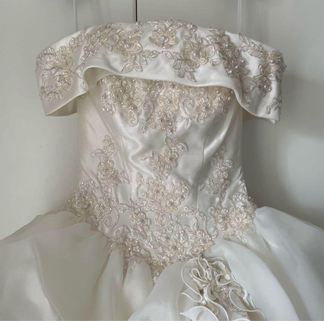 ウェディングドレス　取り外し可能ロールカラー付き　フルオーダー　着用1日限り