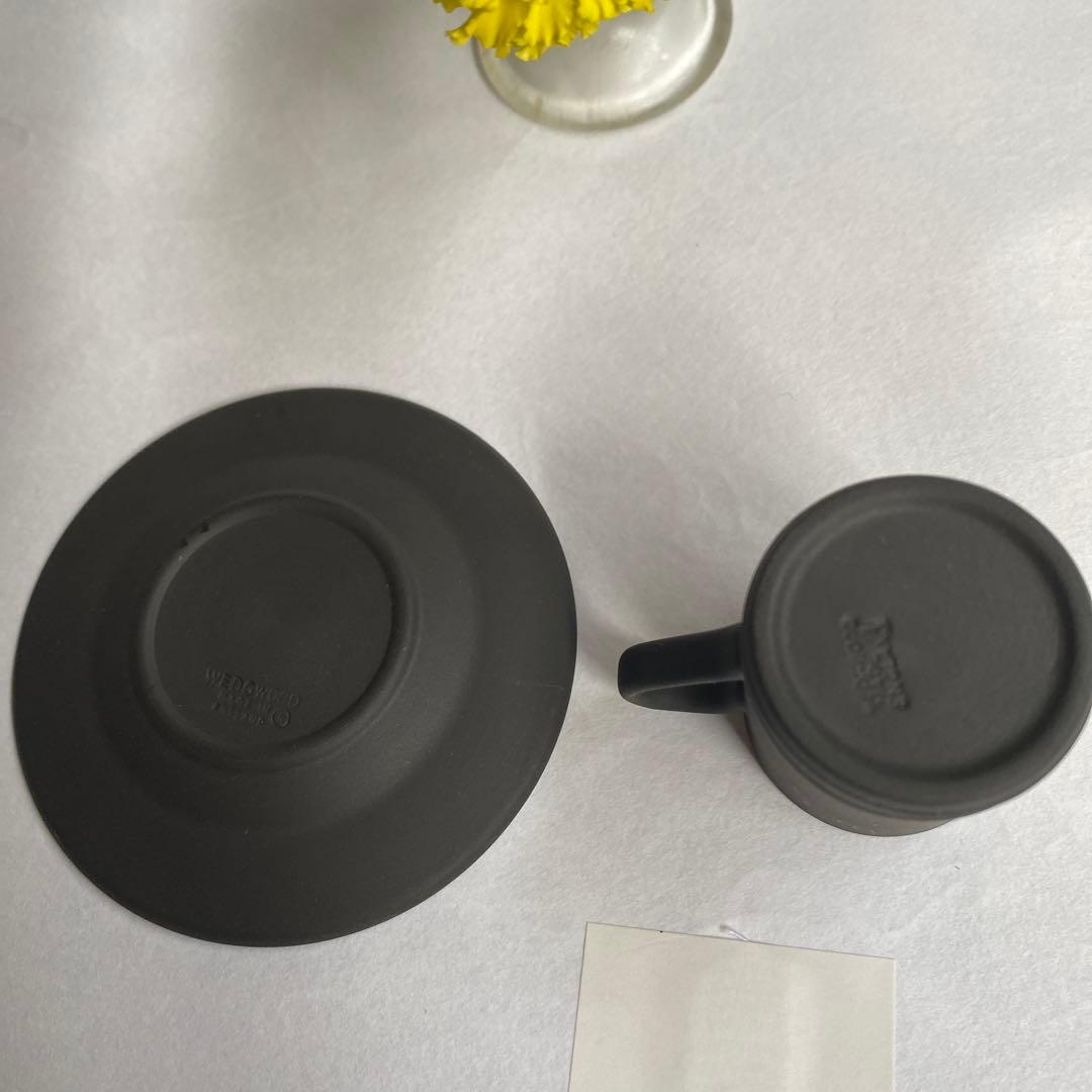 くにちゃん　ウェッジウッド バサルト ブラック ミニチュア マグカップ