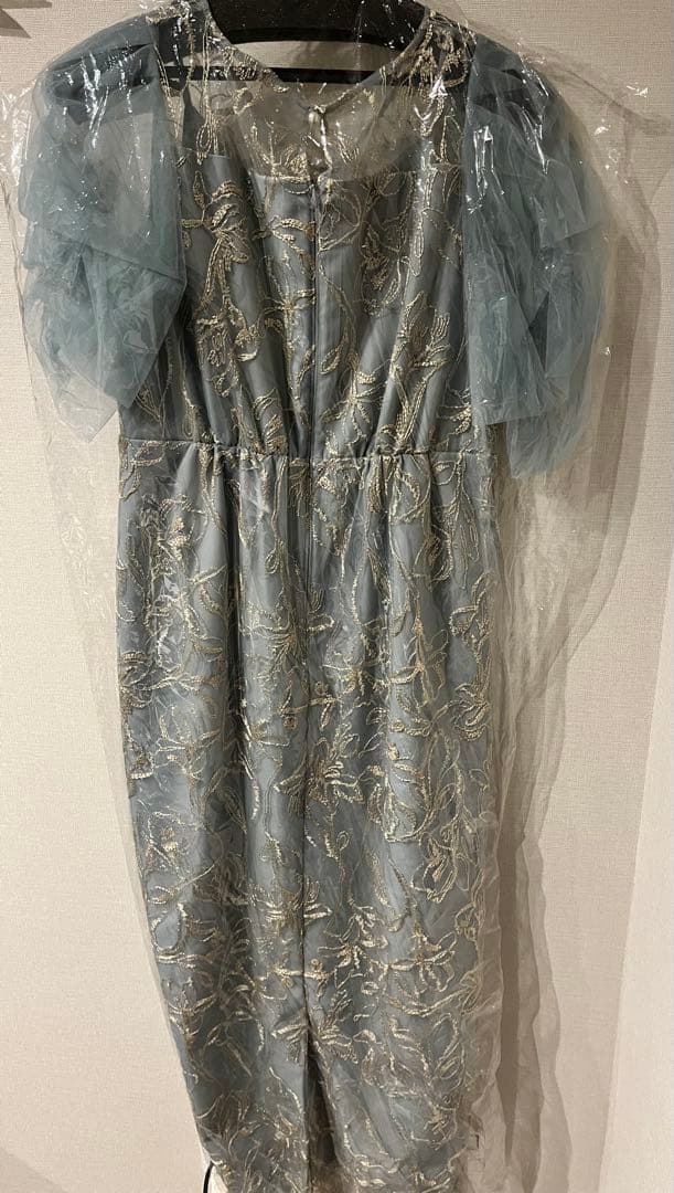 LE'RURE リルアー Fluffy sleeve pencil dress