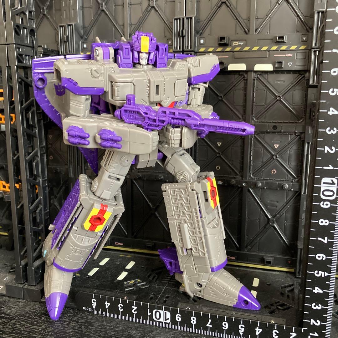 LG-40輸送参謀　アストロトレイン　トランスフォーマー　レジェンズ　LG-40