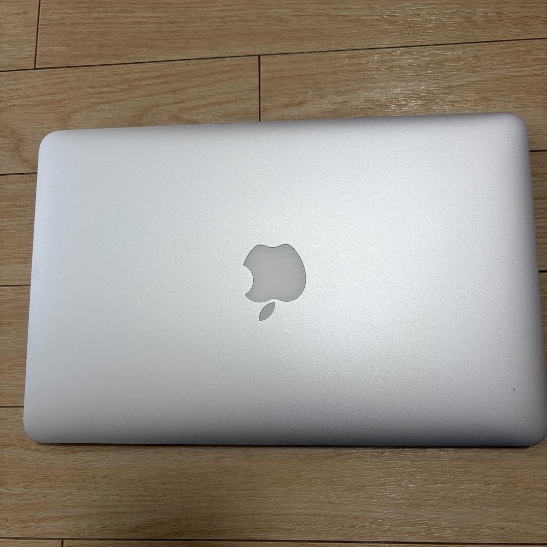 【希少・美品】MacBook Air 11インチ A1465