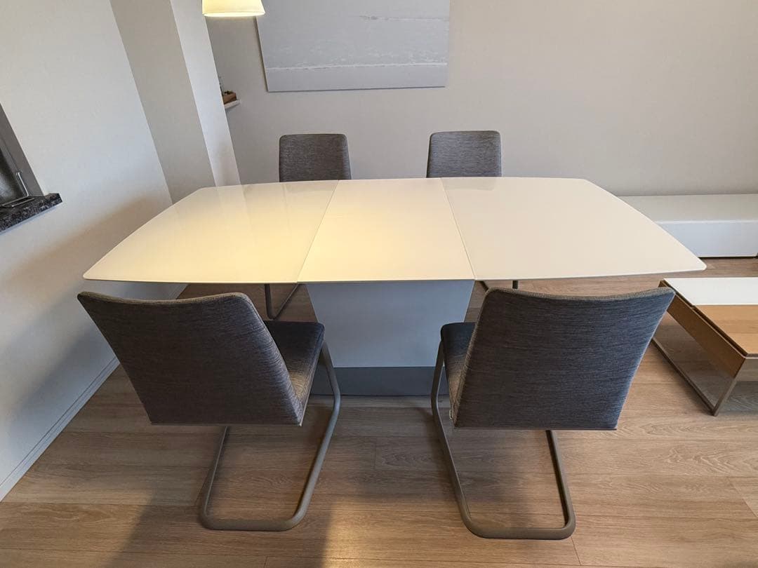 BoConcept（ボーコンセプト）ダイニングテーブルMILANOミラノ