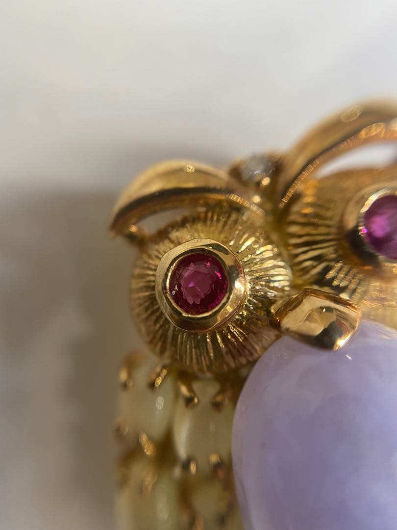 K18 フクロウ　ブローチ　翡翠4.21ct R0.26ct、D0.1ct