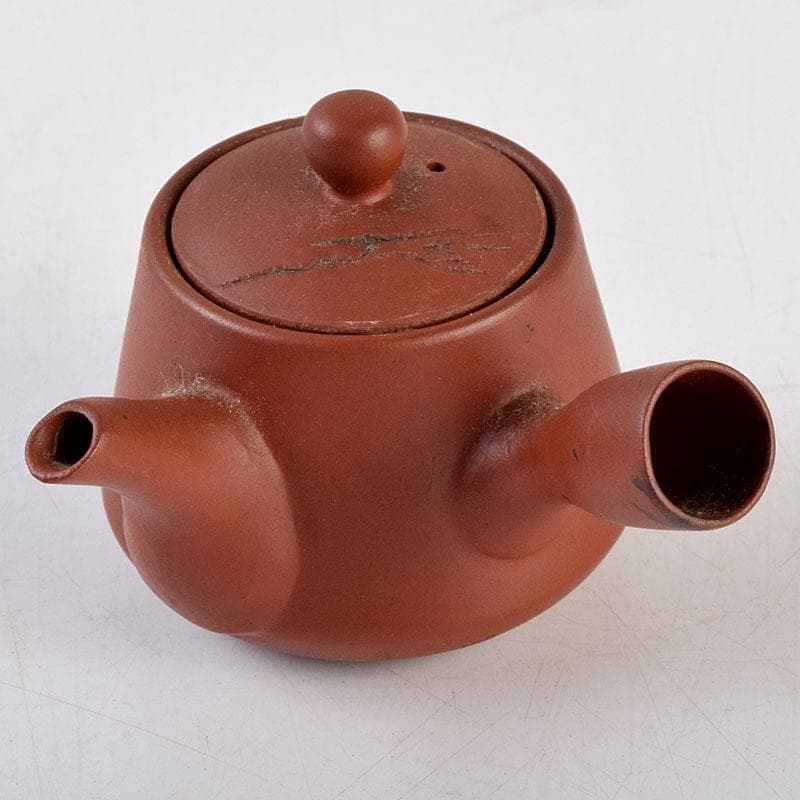 煎茶道具　俊峯作　紫砂　朱泥　鶴刻　急須　茶壷　C　9271