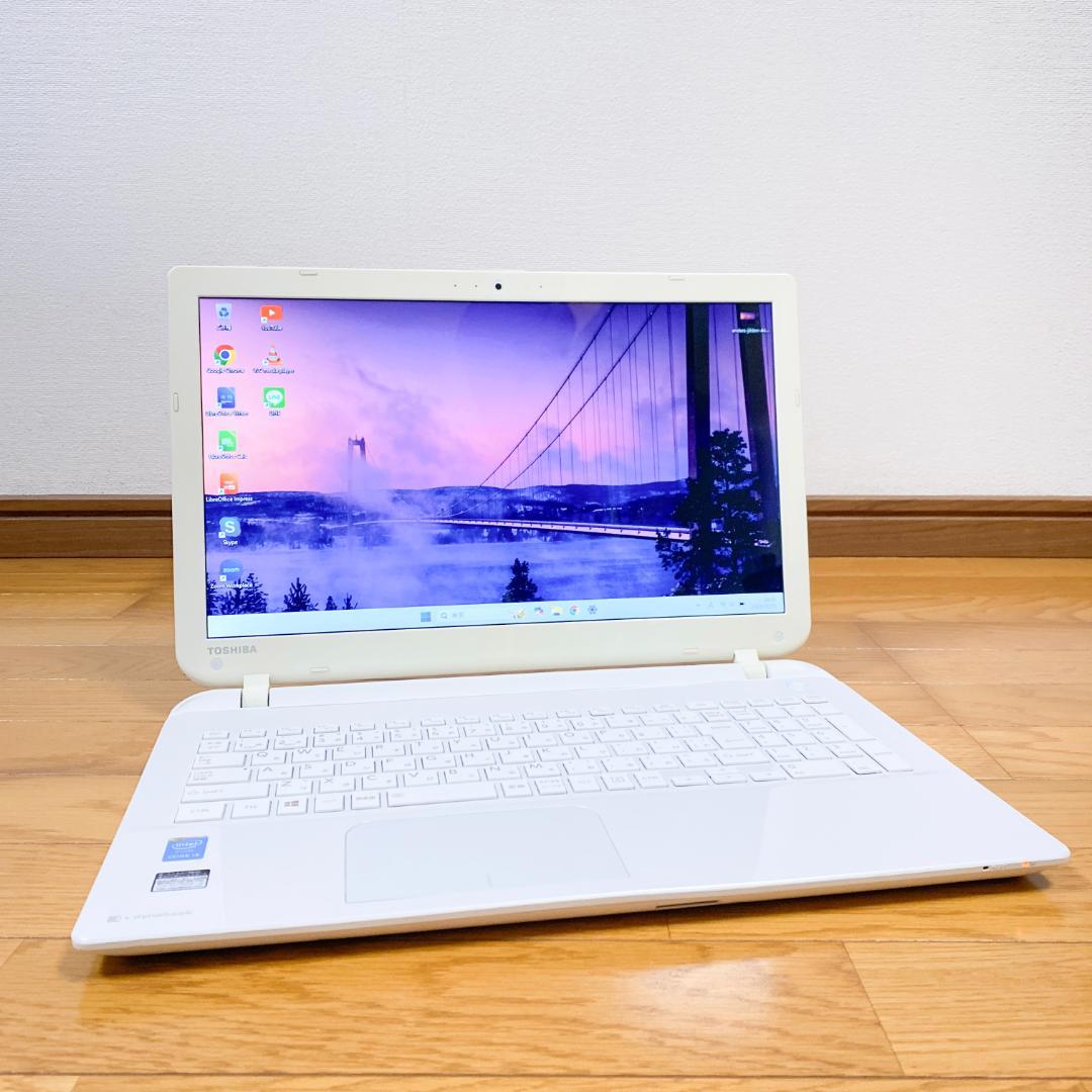 東芝快適ノートパソコン 高性能i5 新品SSD256 メモリ8 最新Win11