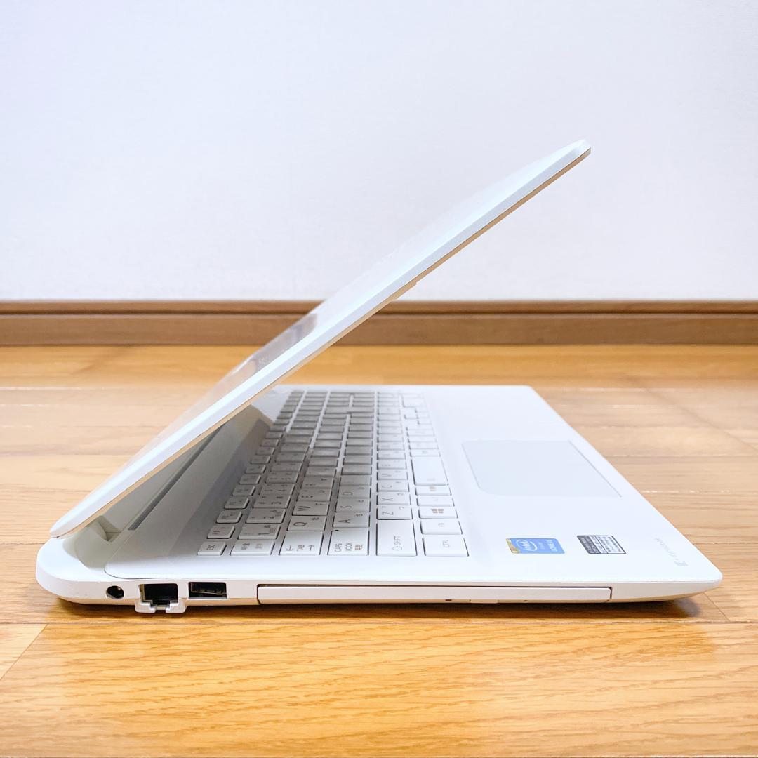 東芝快適ノートパソコン 高性能i5 新品SSD256 メモリ8 最新Win11