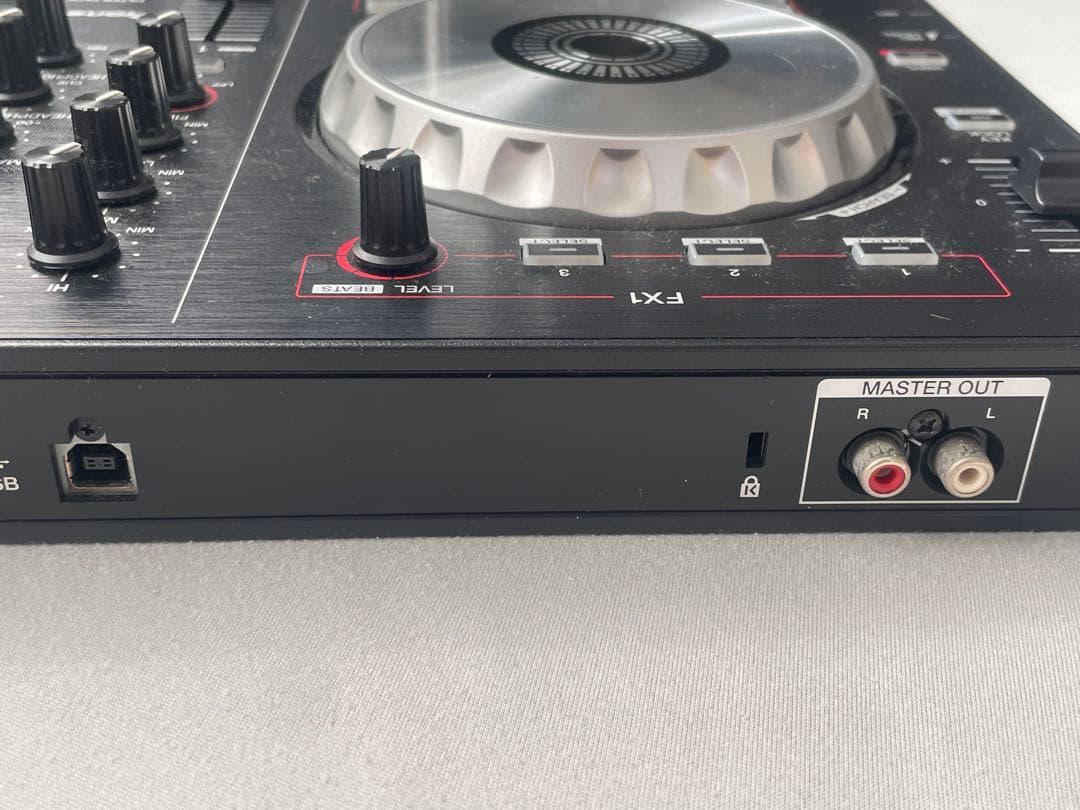 Pioneer DJ DDJ-SB DJコントローラー